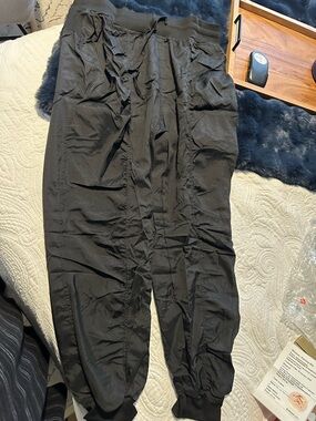 Women Black Drawstring Jogger Pants